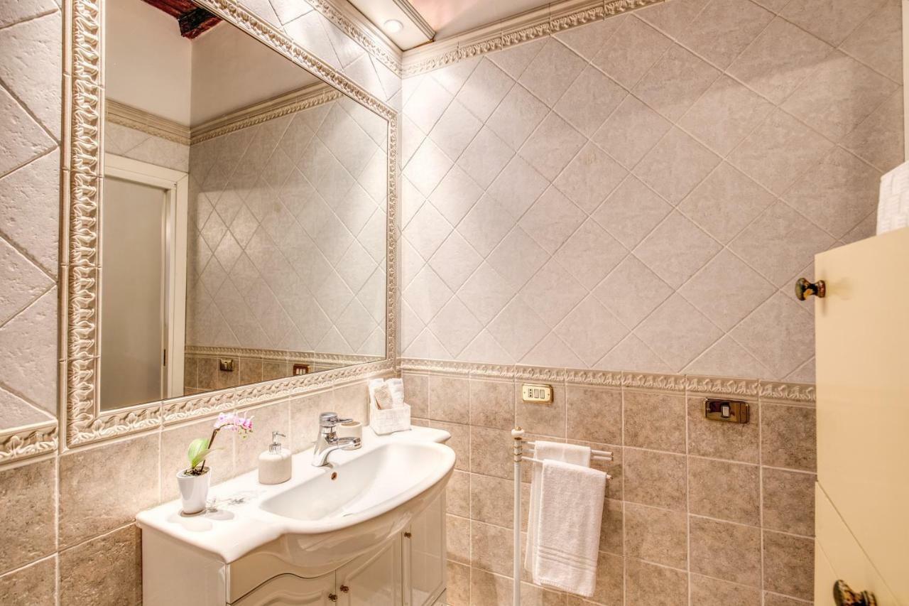 Fresh House Trevi 1 Apartment Roma Ngoại thất bức ảnh