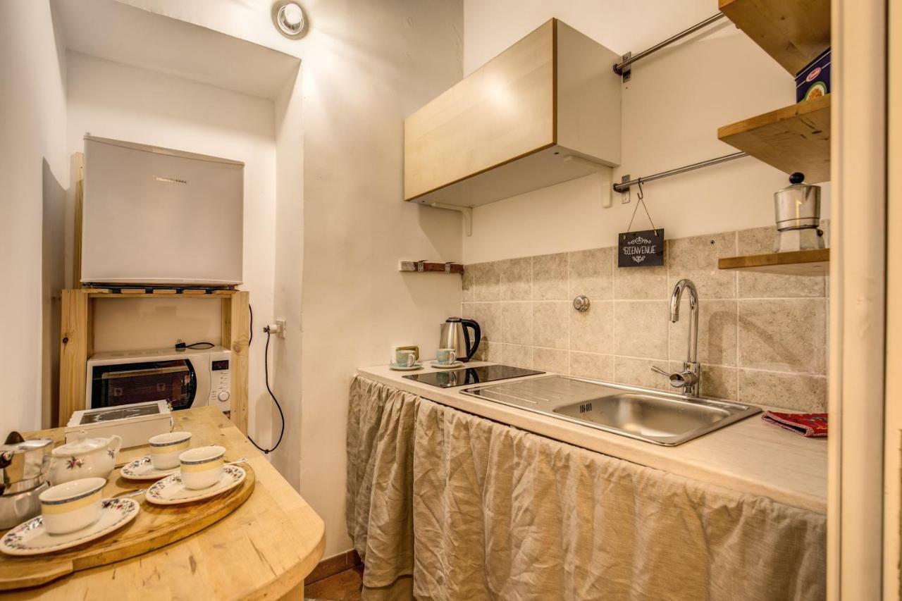 Fresh House Trevi 1 Apartment Roma Ngoại thất bức ảnh